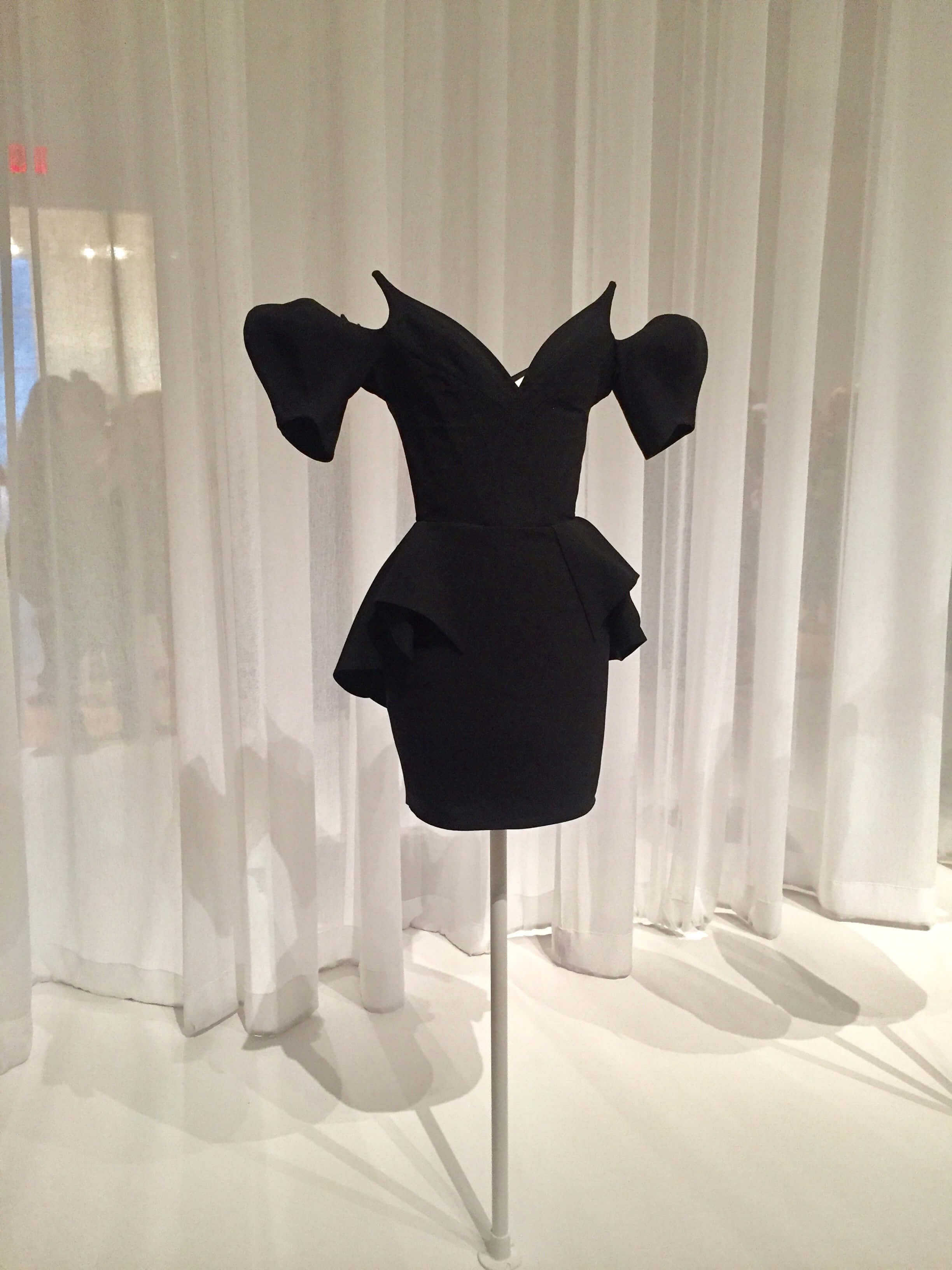 moma-exposition-fashion-new-york